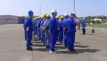 學(xué)習(xí)貫徹“安全專題輔導(dǎo)報告” 新藍(lán)天開展安全環(huán)保綜合大檢查